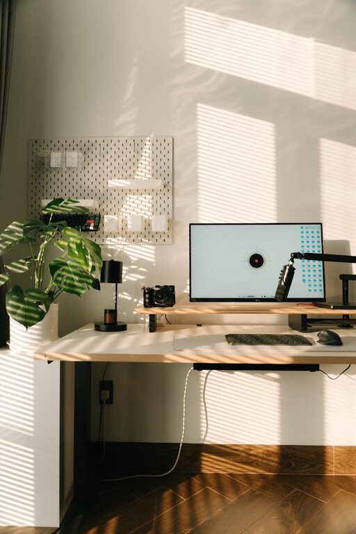 Tips for Creating a Cozy and Inviting Home Workspace